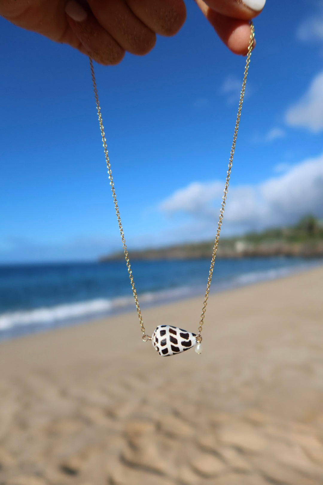 Isla Hebrew Necklace